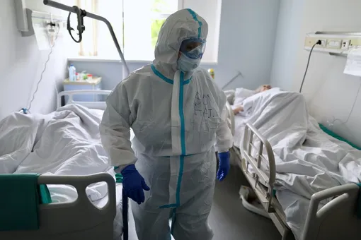 В России за сутки выявили 8232 новых случая заражения коронавирусом