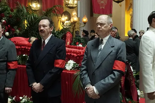 У фильма «Смерть Сталина» отозвали прокатное удостоверение. Минкульт счел картину экстремистской У фильма «Смерть Сталина» отозвали прокатное удостоверение. Минкульт счел картину экстремистской