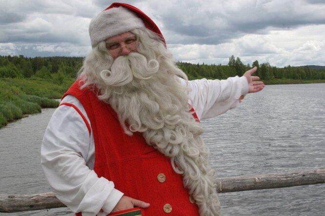 Йоулупукки, он же Санта-Клаус, записал видеообращение для жителей России