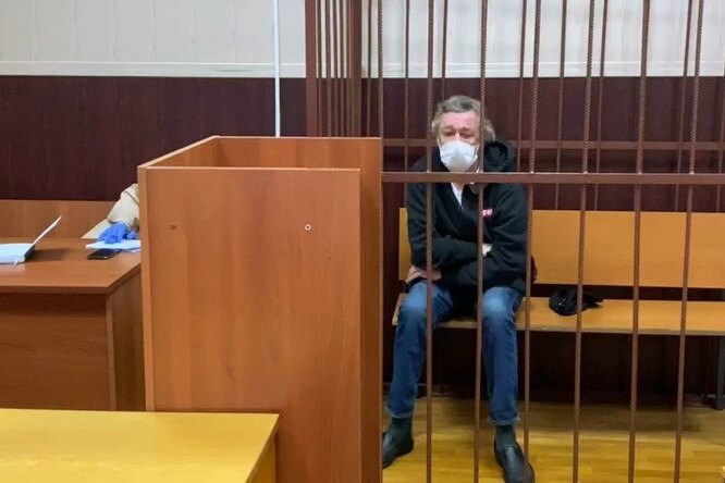 Адвокат: Ефремов отказался признавать вину в ДТП