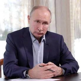 «Скучно, девочки»: Путин впервые прокомментировал фильм Навального про дворец под Геленджиком