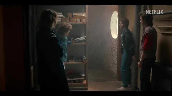 Смотреть Смотреть