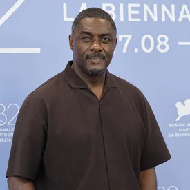 Идриса Эльбу посвятили в рыцари