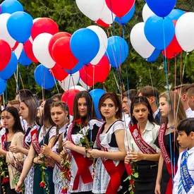 Школьные фото вызывают ностальгию у каждого третьего россиянина