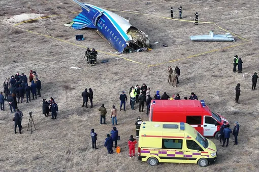 При крушении самолета в Казахстане погибли 38 человек При крушении самолета в Казахстане погибли 38 человек