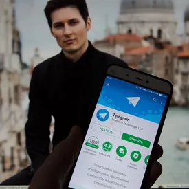 Telegram внедрил функцию переноса переписки из WhatsApp. Дуров заявил, что ее создали всего за 2 недели Telegram внедрил функцию переноса переписки из WhatsApp. Дуров заявил, что ее создали всего за 2 недели