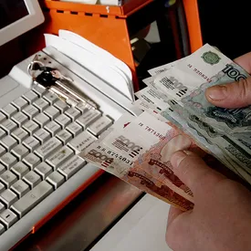 В Башкирии кассиршу банка приговорили к 5 годам колонии за кражу 25 млн рублей, которые ее муж проиграл в азартные игры