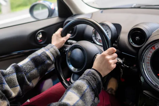 С 1 января прекращается автоматическое продление водительских прав С 1 января прекращается автоматическое продление водительских прав