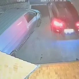 У британца угнали Range Rover, который он приобрел менее двух дней назад почти за £200 тыс. В салоне ему сказали, что автомобиль «не подлежит угону»