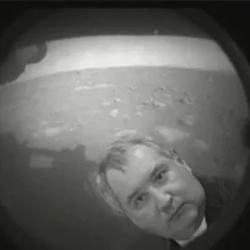 Дмитрий Рогозин ответил на посадку ровера NASA на Марс мемами. А потом удалил их Дмитрий Рогозин ответил на посадку ровера NASA на Марс мемами. А потом удалил их
