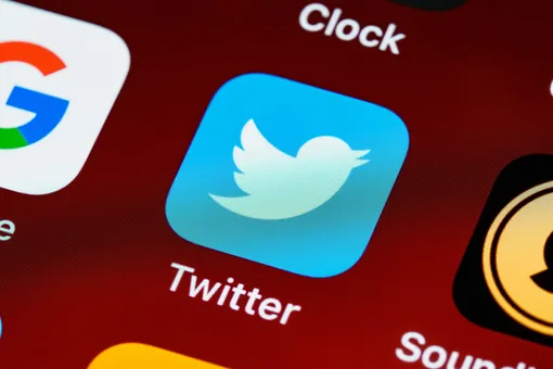 Bloomberg: Twitter введет несколько платных функций. Среди них — отмена отправки сообщения