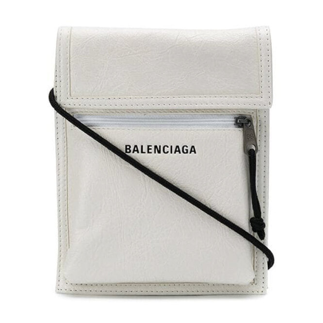 Balenciaga, 58 816 руб.