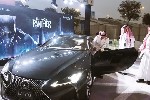 В Саудовской Аравии открыли кинотеатр. Первый за последние 40 лет