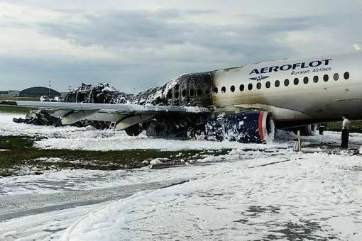 Трехдневный траур объявлен в Мурманской области. Туда направлялся сгоревший в Шереметьево самолет
