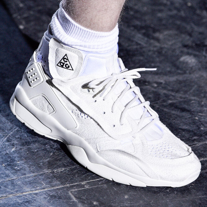Shoes Acg X Cdg Acg Mowabb Nike Acg X Cdg COMME Des GARÇONS X Nike ACG