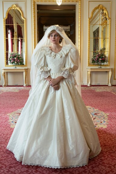 Коронованная принцесса. Как создавались наряды Дианы для сериала «Корона»