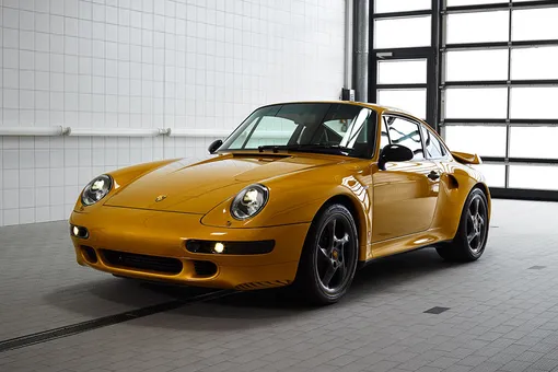 «Золотой» автомобиль Porsche продан на аукционе за $3 миллиона