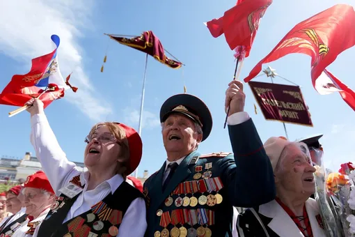 Ветераны ВОВ получат к 75-летию Победы по 50 и 75 тысяч рублей единовременно