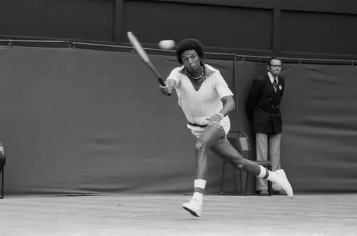 Arthur Ashe in action in the third round against Brian Gottfried, he went on to win in straight sets 6-2 , 6-3, 6-1 27th June 1975. (Photo by )