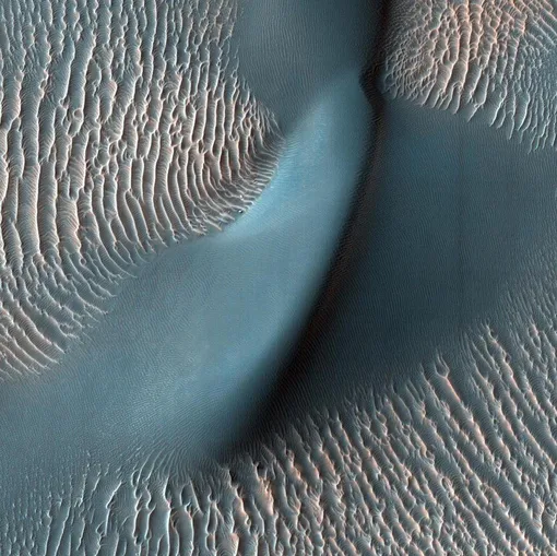 Движение дюн в кратере Проктор
