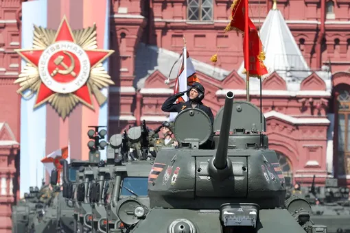 Парад к 75-летию Победы в Москве: прямая трансляция