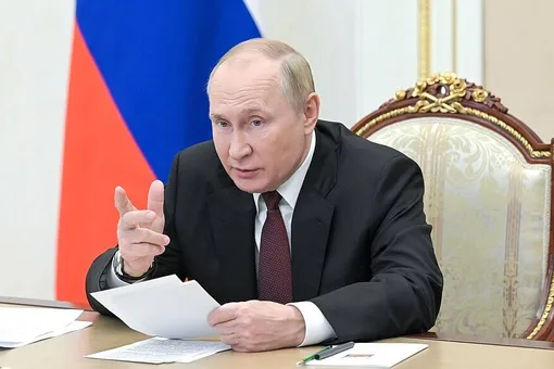 «Откровенно говоря, не задумывался над этим». Путин обсудит с юристами необходимость указа об окончании частичной мобилизации