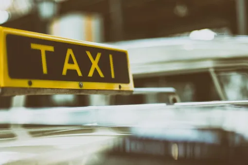 «Яндекс.Такси» и Uber объединяются в единую компанию