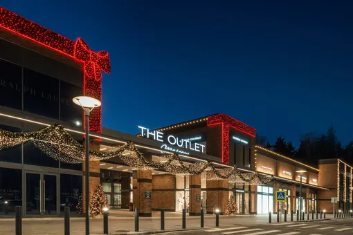 Обновить гардероб и найти подарки: в The Outlet Moscow Архангельское начинается зимняя распродажа