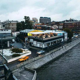 Volvo Car Russia впервые стала партнером кинофестиваля Института «Стрелка» Volvo Car Russia впервые стала партнером кинофестиваля Института «Стрелка»