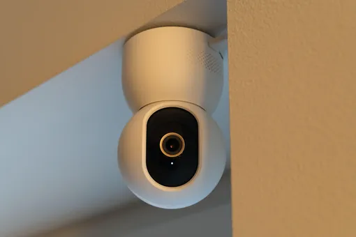 В Южной Корее хакеры взломали 120 тысяч камер в квартирах и офисах для продажи интимных видео В Южной Корее хакеры взломали 120 тысяч камер в квартирах и офисах для продажи интимных видео