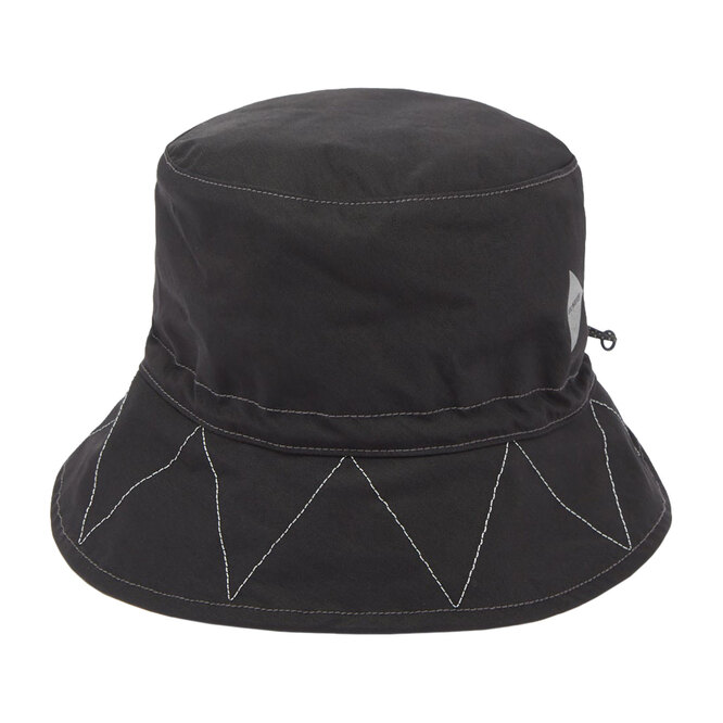 And Wander, €117