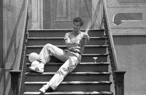 Том Хэнкс на съемках фильма «Мальчишник» в 1984 году