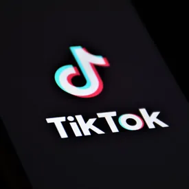 TikTok сделает приватными аккаунты подростков от 13 до 15 лет