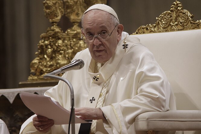 Папа римский Франциск призвал женщин «бороться» против сексизма в церкви