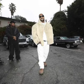 «Похоже на моральное насилие». Бывший главный дизайнер Yeezy рассказал об «ужасающем» опыте работы с Канье Уэстом