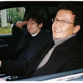 Редакция на колесах, или как Туманов и Ширяев проверяли, можно ли в пробке выпустить журнал