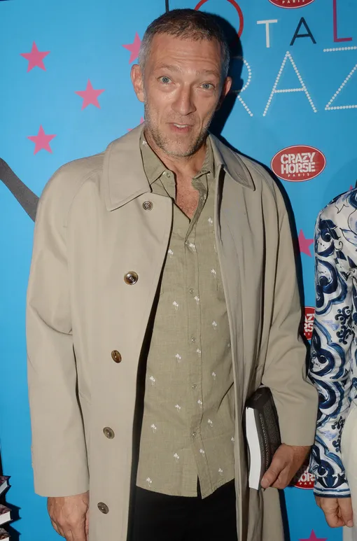 Semi-Exclusif — Lancement Du Livre «Illusions Dangereuses» De Vitaly Malkin Au Crazy Horse А Paris