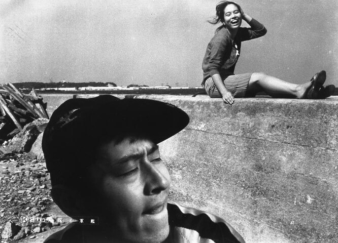 «Свиньи и броненосцы»/ Buta to gunkan (1961) «Свиньи и броненосцы»/ Buta to gunkan (1961)