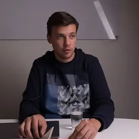 Партнера «Додо Пиццы» похитили и пять дней держали в заложниках. Он лишился 5 млн рублей и подписал долговые обязательства еще на 32 млн Партнера «Додо Пиццы» похитили и пять дней держали в заложниках. Он лишился 5 млн рублей и подписал долговые обязательства еще на 32 млн