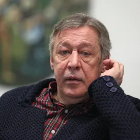 «По моей вине погиб хороший мужик»: Михаил Ефремов написал письмо вдове погибшего в ДТП Сергея Захарова