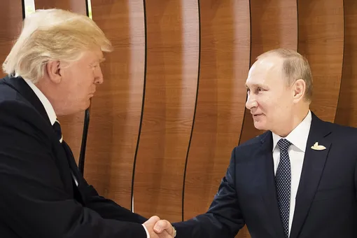 Трамп и Путин протянули друг другу руки