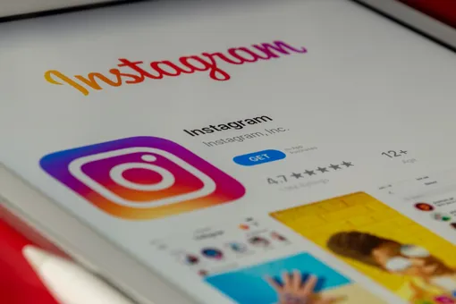 Пользователи Instagram* смогут вернуть в своих аккаунтах хронологическую ленту