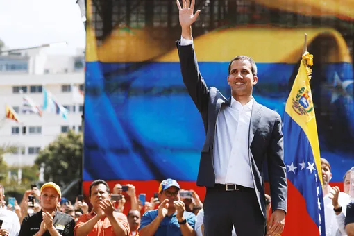 Испания, Франция и Швеция признали Хуана Гуайдо президентом Венесуэлы