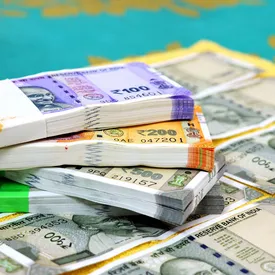 Индиец украл из храма две рупии и спустя 55 лет вернул 10 тысяч рупий