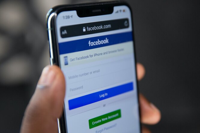 Facebook* анонсировал аналог Clubhouse, подкасты и аудиоклипы Facebook* анонсировал аналог Clubhouse, подкасты и аудиоклипы
