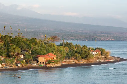 Два острова в Индонезии полностью ушли под воду из-за повышения уровня моря, вызванного глобальным потеплением