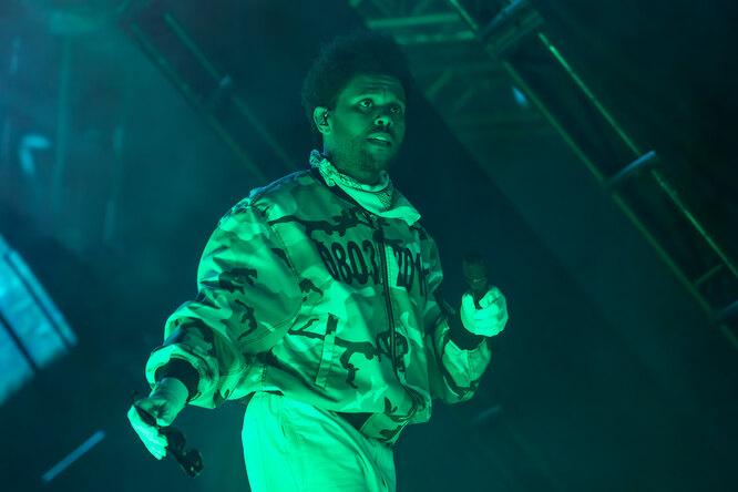The Weeknd отказался от псевдонима и вернул в соцсетях настоящее имя — Эйбел Тесфайе The Weeknd отказался от псевдонима и вернул в соцсетях настоящее имя — Эйбел Тесфайе